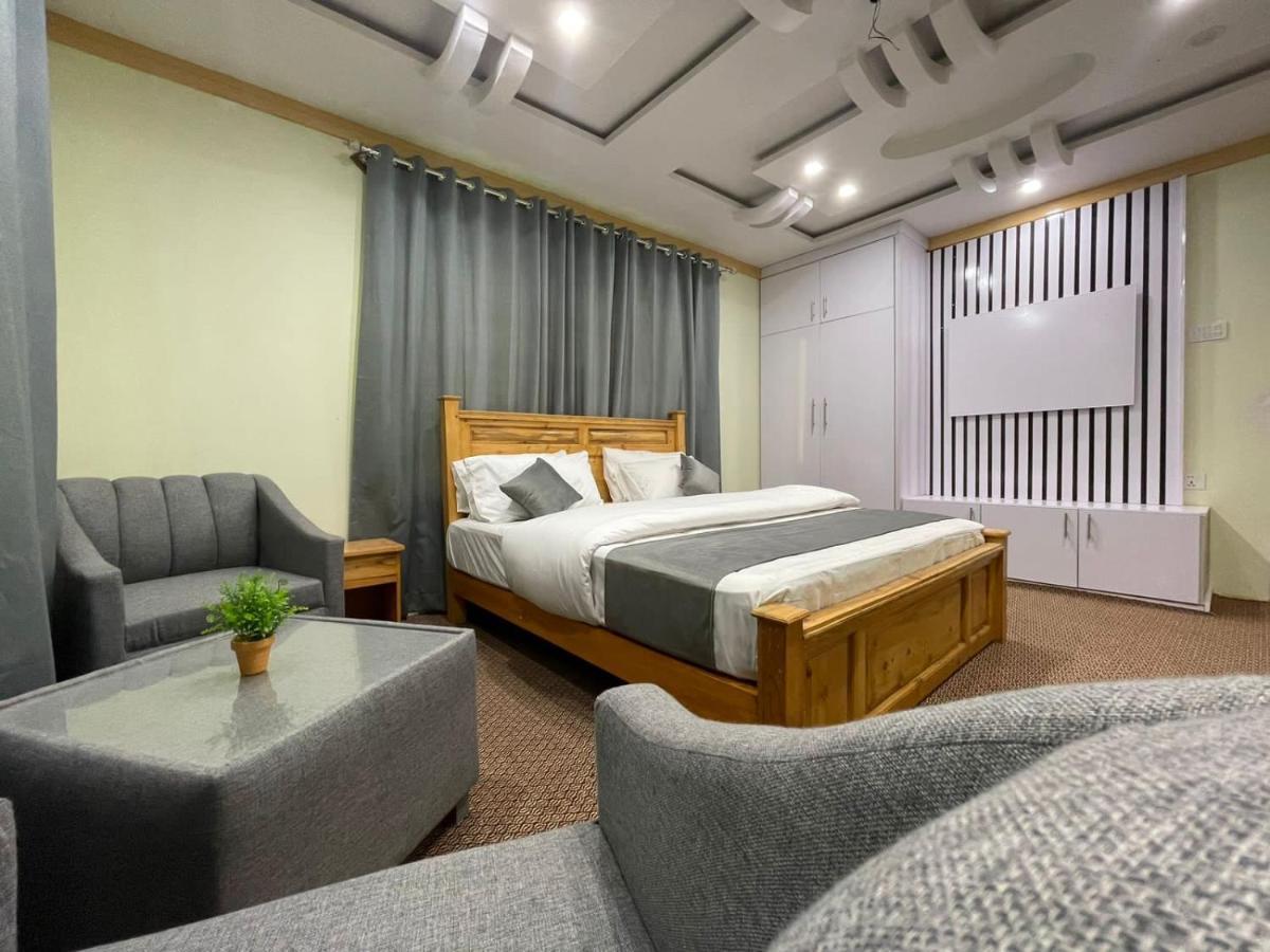 Skardu Saraye Hotel & Resort Dış mekan fotoğraf