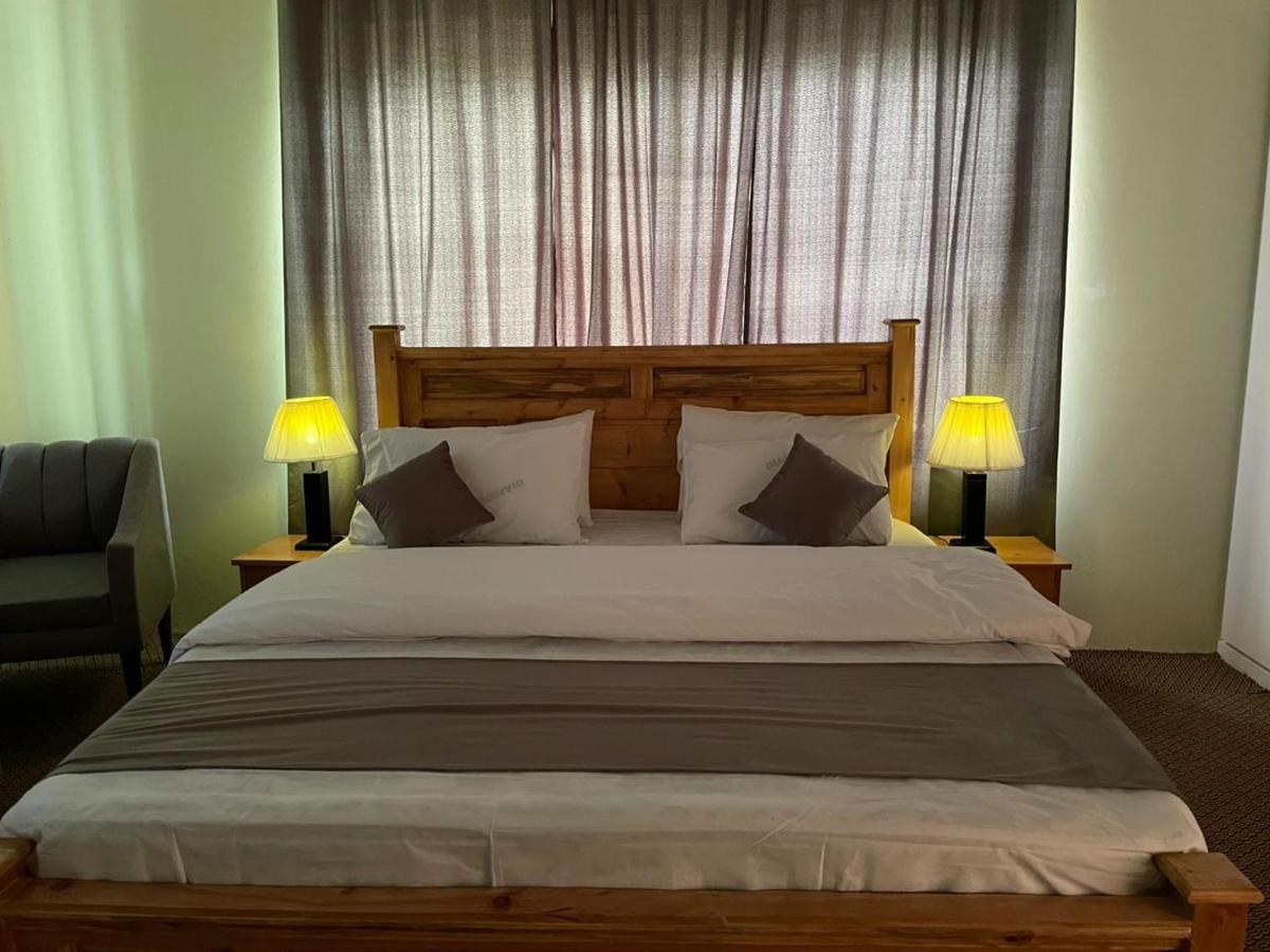 Skardu Saraye Hotel & Resort Dış mekan fotoğraf