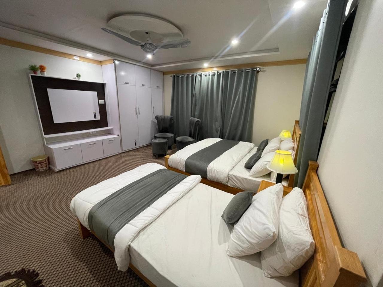 Skardu Saraye Hotel & Resort Dış mekan fotoğraf